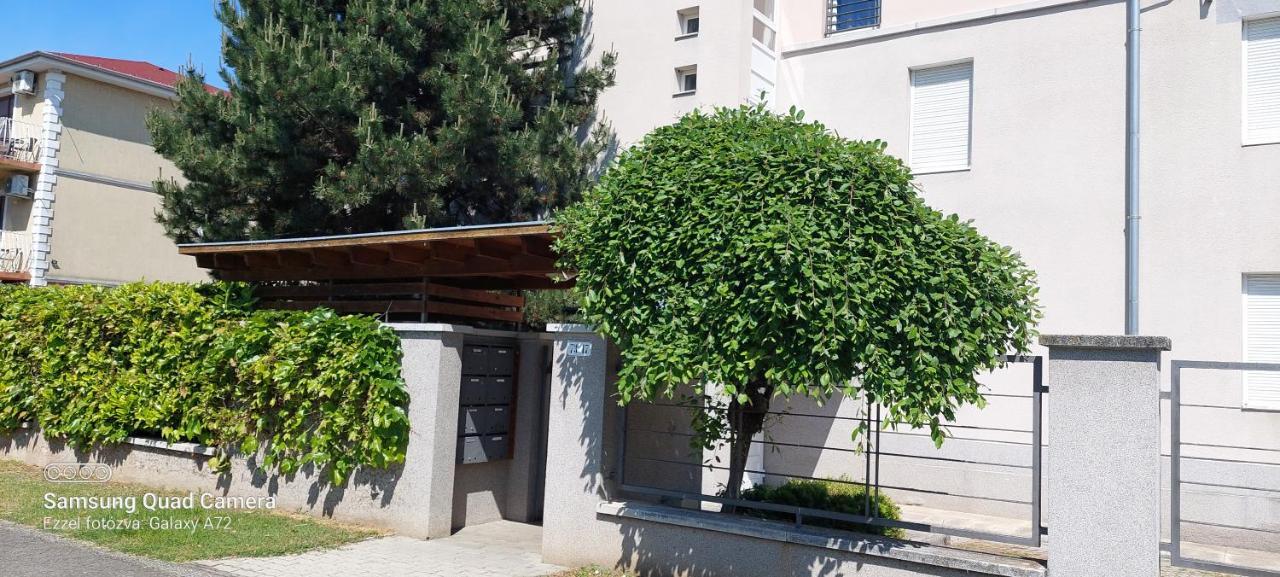 Beszedes-Lak, Aranypart Daire Siofok Dış mekan fotoğraf